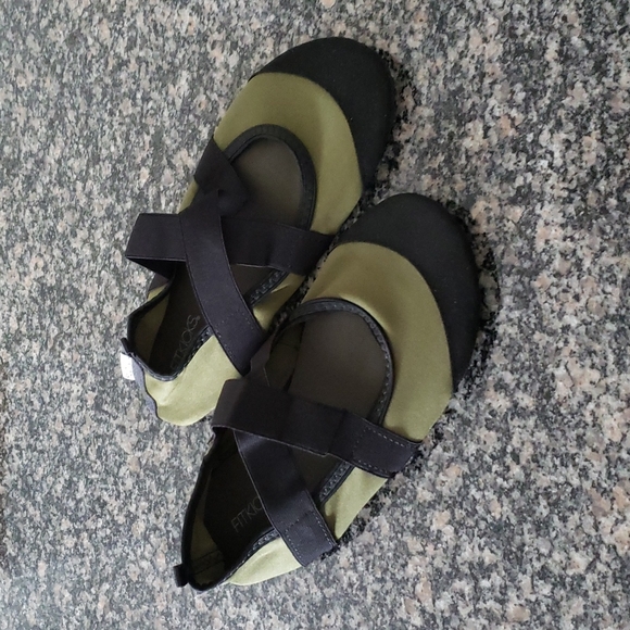 FIT KICKS - Picture 2 of 6